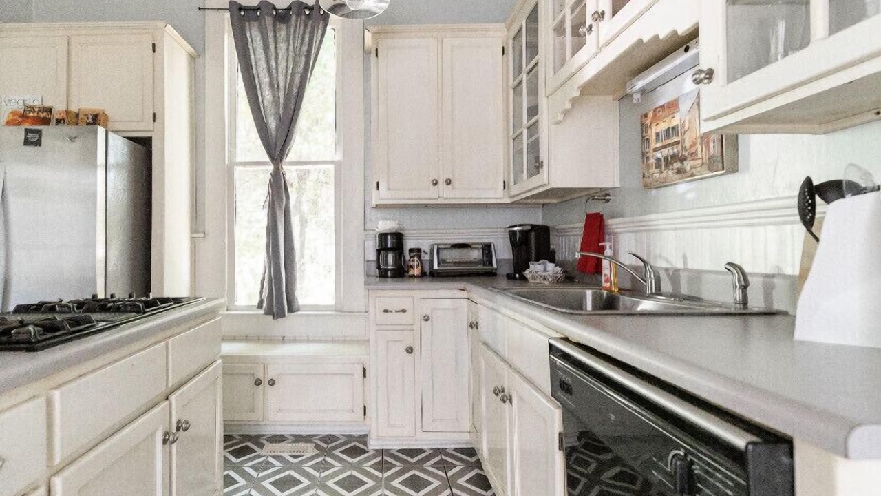 Photo of Kitchen in Valdosta