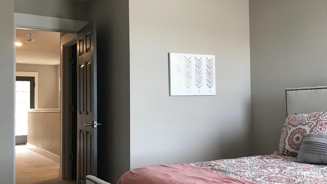 Photo of Bedroom in Kyle