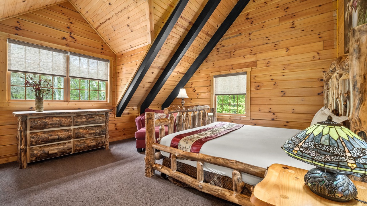 Photo of Bedroom in Logan