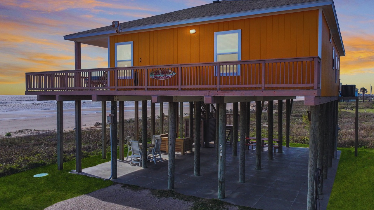 Photo of Patio Balcony in Port Bolivar
