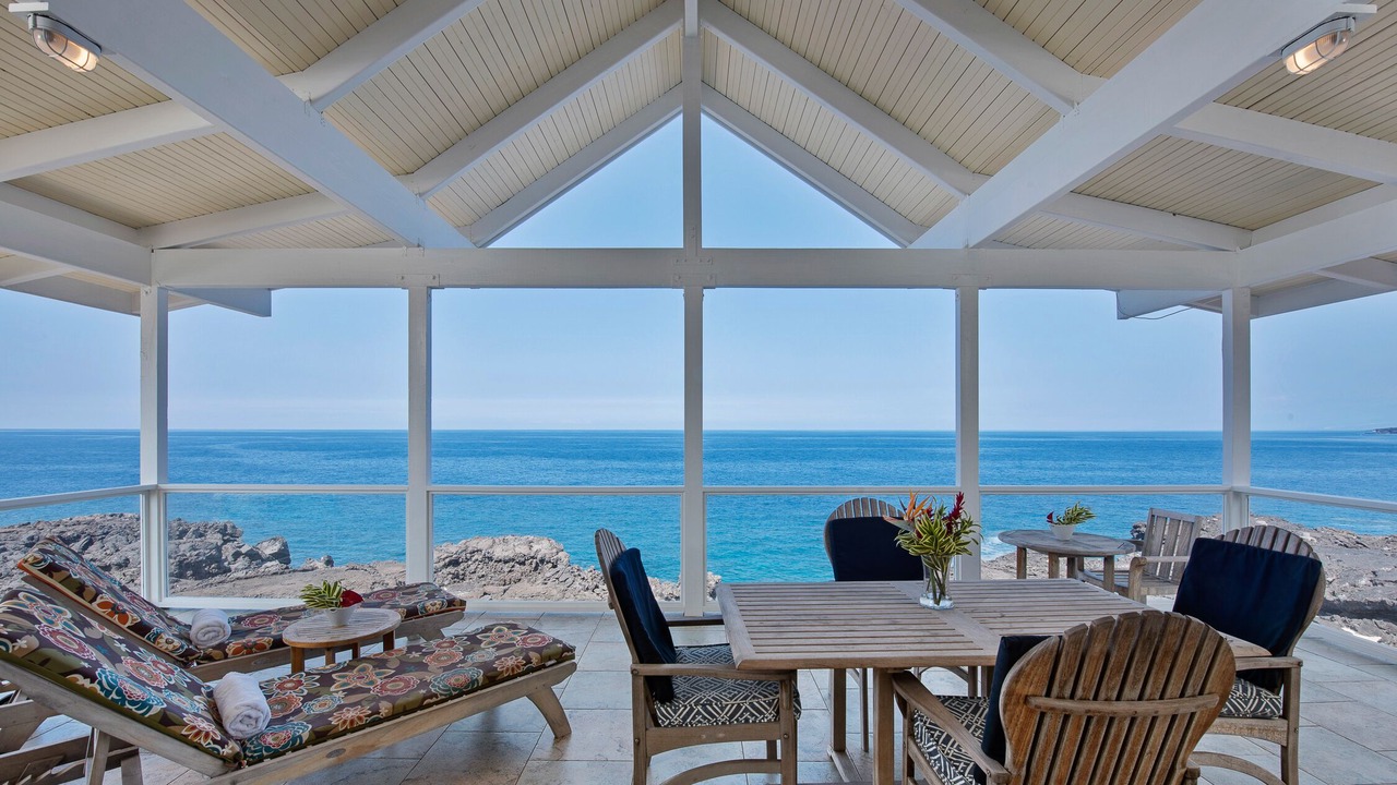 Photo of Others in Captain Cook