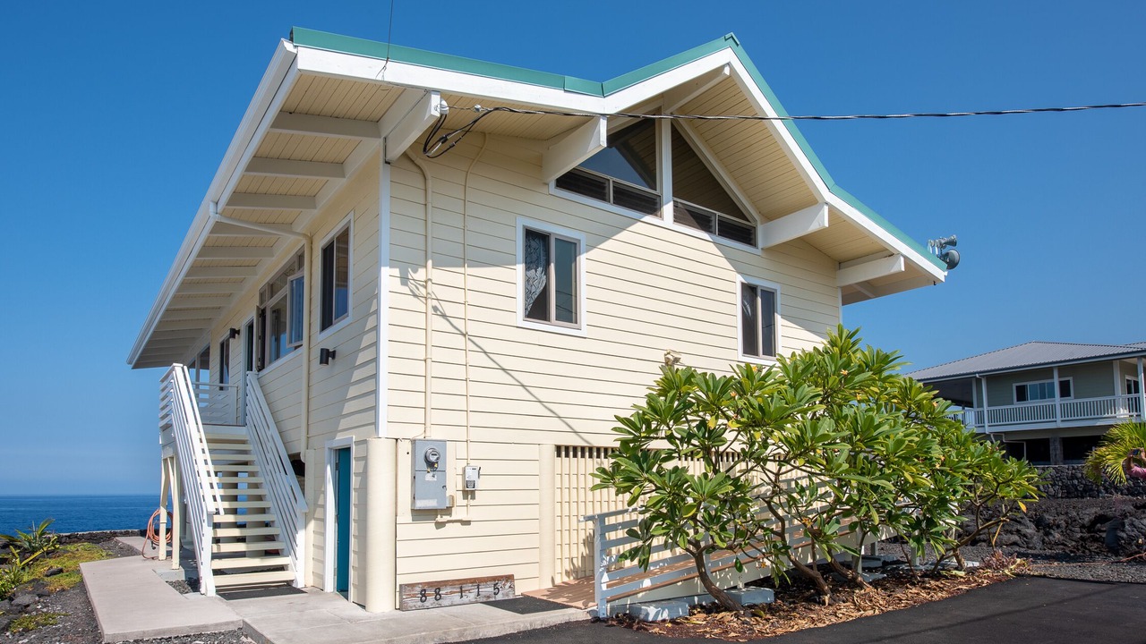 Photo of Others in Captain Cook