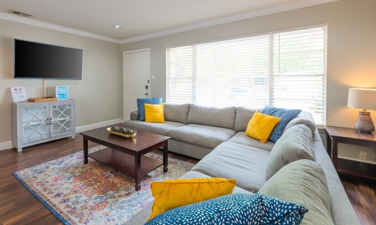 Photo of Bedroom in Medical Center District