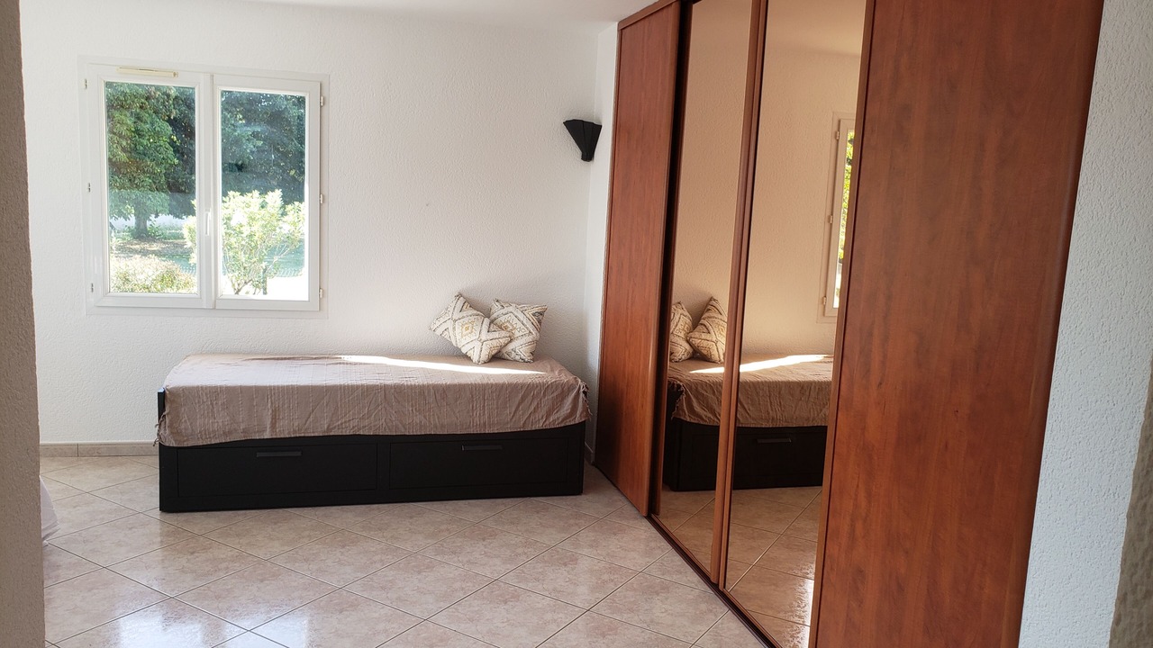 Photo of Bedroom in Port-Saint-Pere