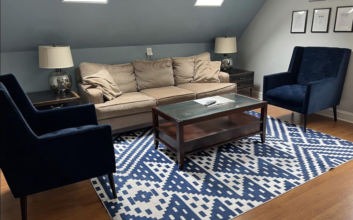 Photo of Livingroom in Oak Park