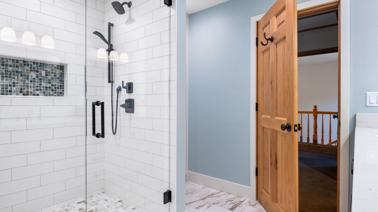 Photo of Bathroom in Teton Pines