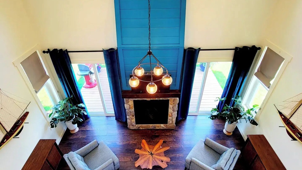 Photo of Livingroom in Alexandria Bay