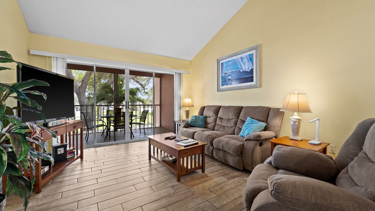 Photo of Livingroom in Plantation