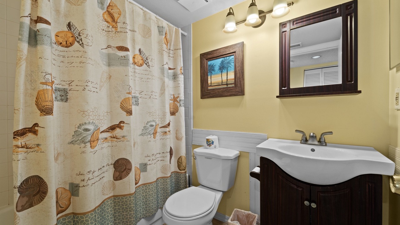 Photo of Bathroom in Plantation