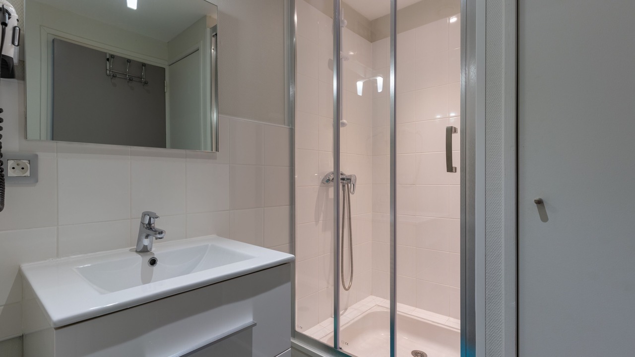 Photo of Bathroom in La Roche-Posay