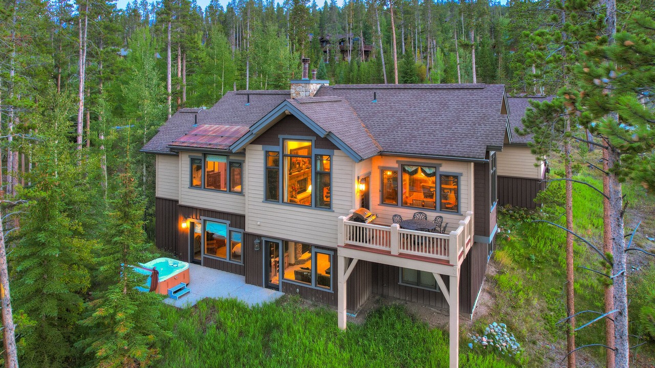 Photo of Outdoor in The Highlands