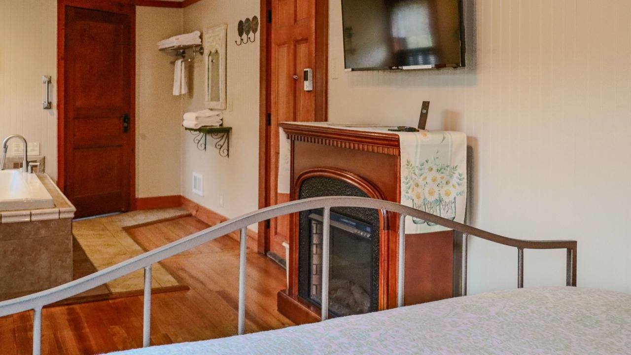 Photo of Bedroom in Logan