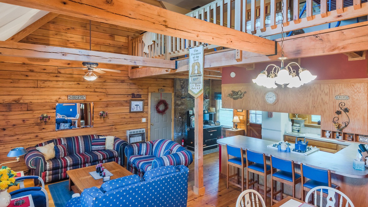 Photo of Livingroom in Huntsville