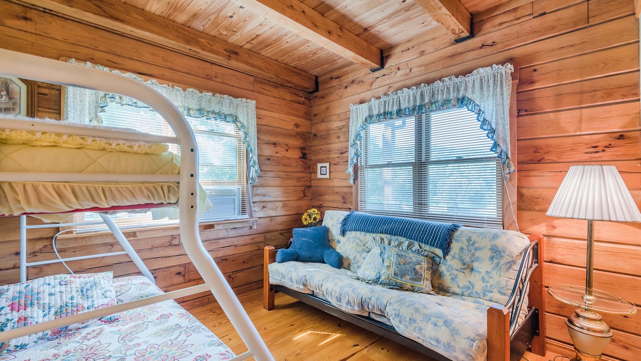 Photo of Bedroom in Huntsville