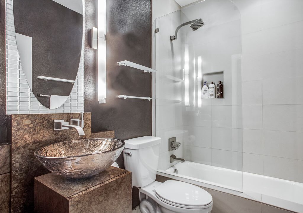 Photo of Bathroom in Legacy Park