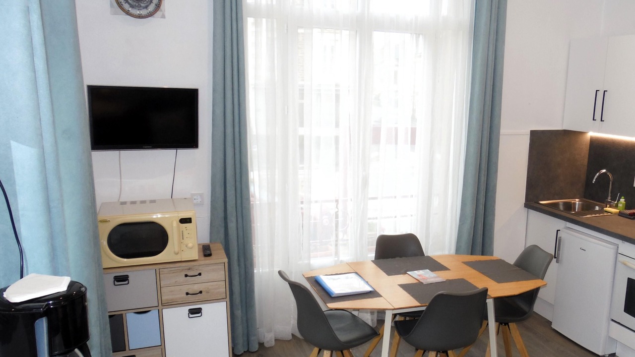 Photo of Livingroom in Courtoisville-Sillon-Moka