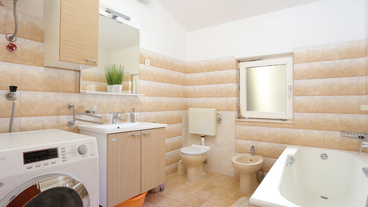 Photo of Bathroom in Duce