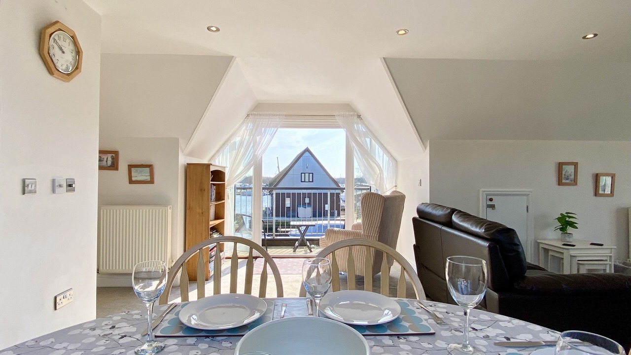 Photo of Others in Horning