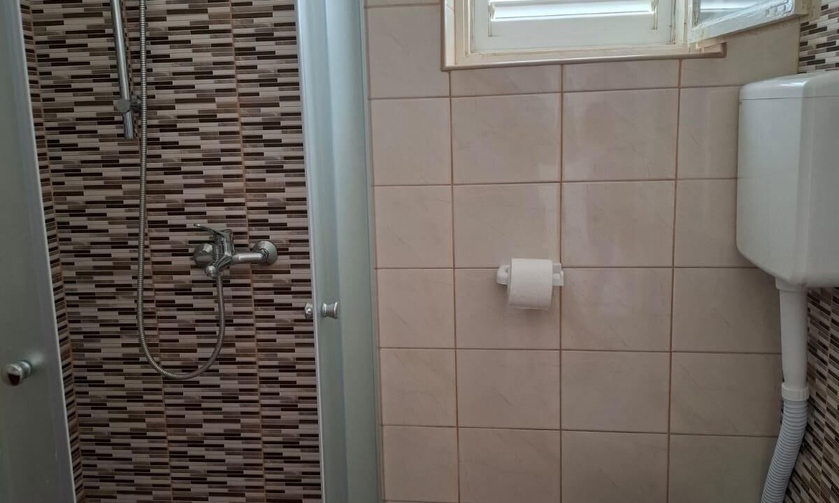 Photo of Bathroom in Drace