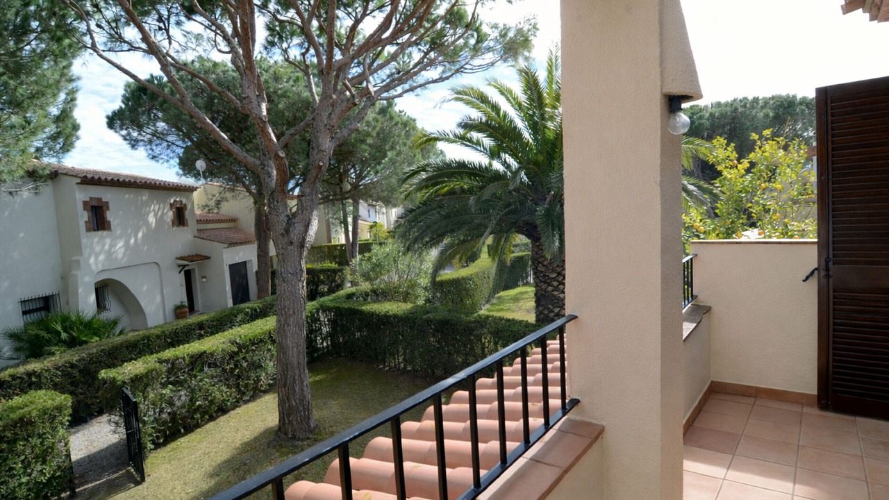 Photo of Outdoor in Pals