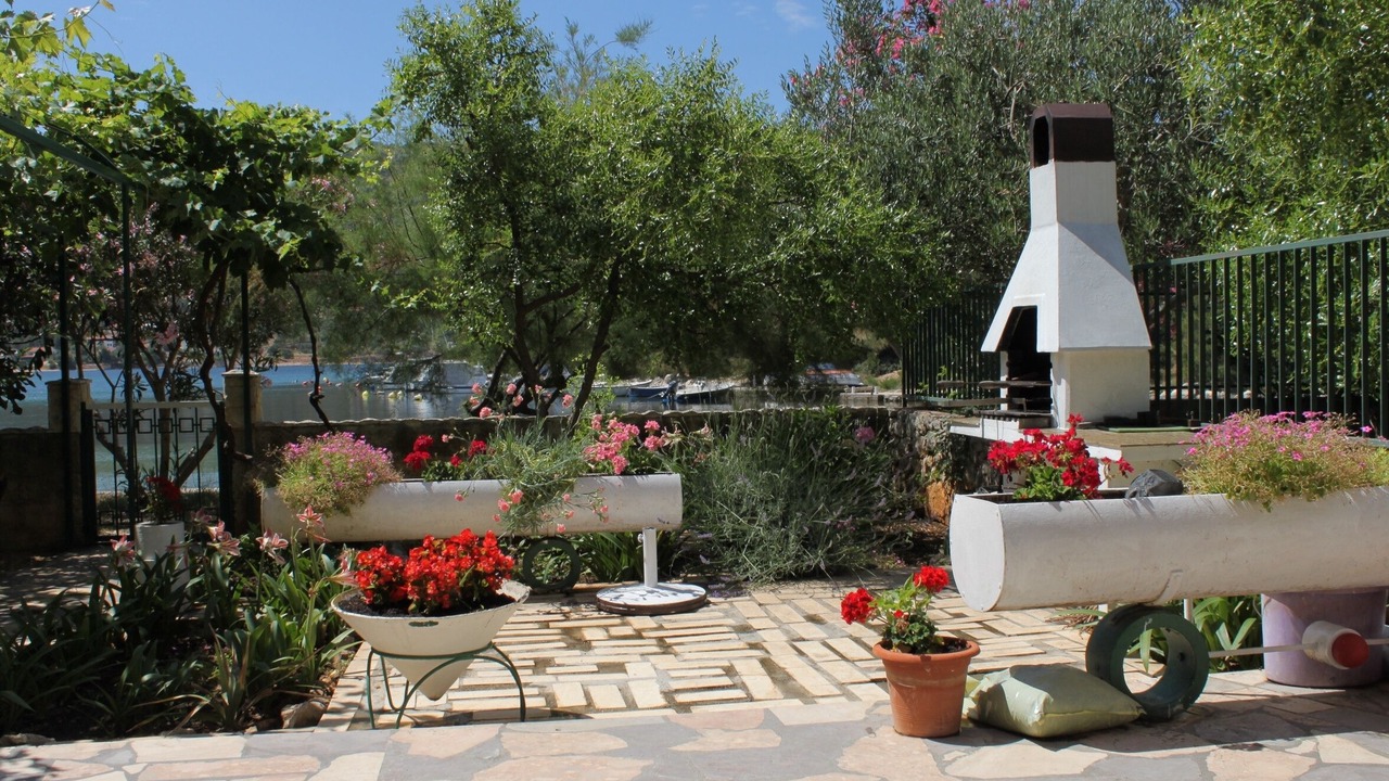 Photo of Outdoor in Grebastica