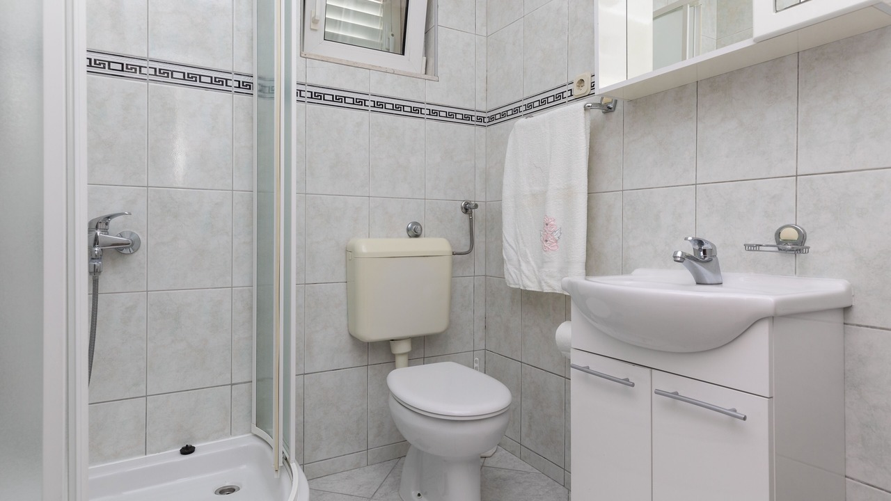 Photo of Bathroom in Mimice