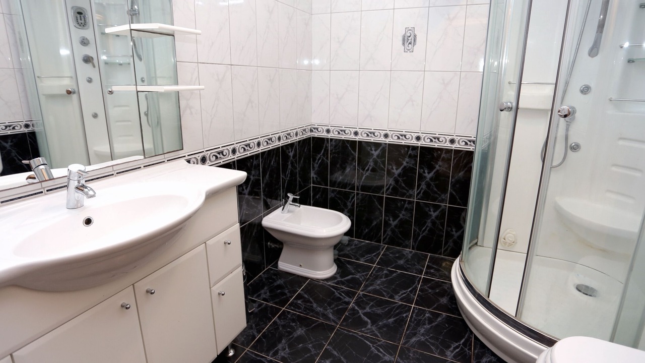 Photo of Bathroom in Drace