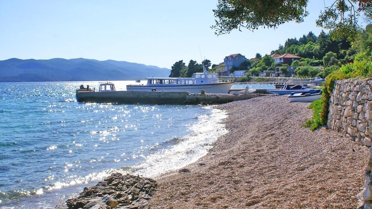 Photo of Others in Cove Tri Zala (Zrnovo)