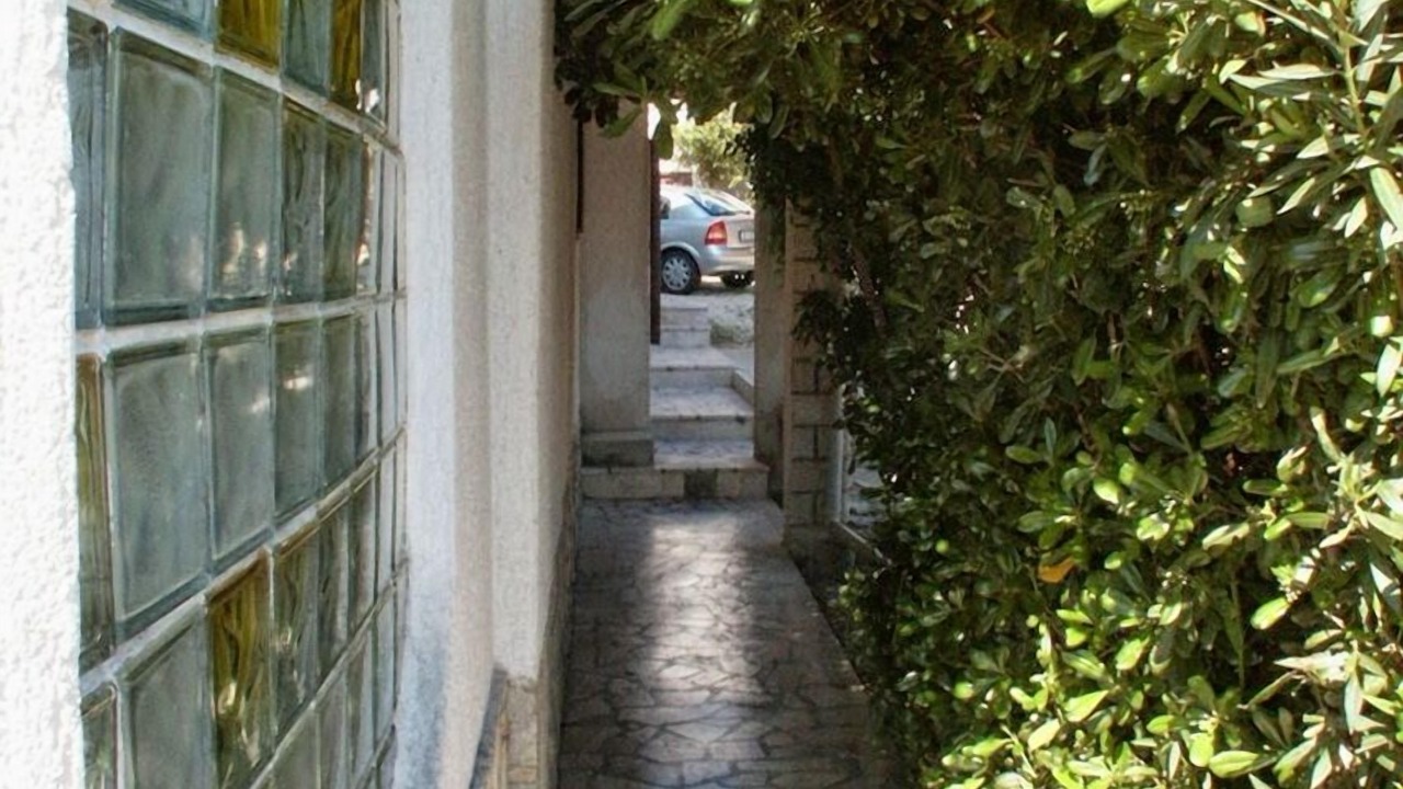Photo of Outdoor in Mandre