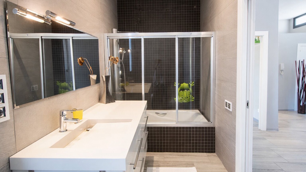 Photo of Bathroom in Sils