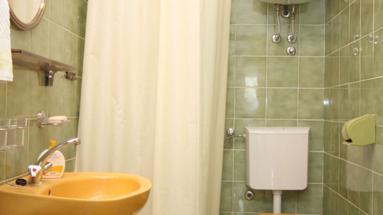 Photo of Bathroom in Pag