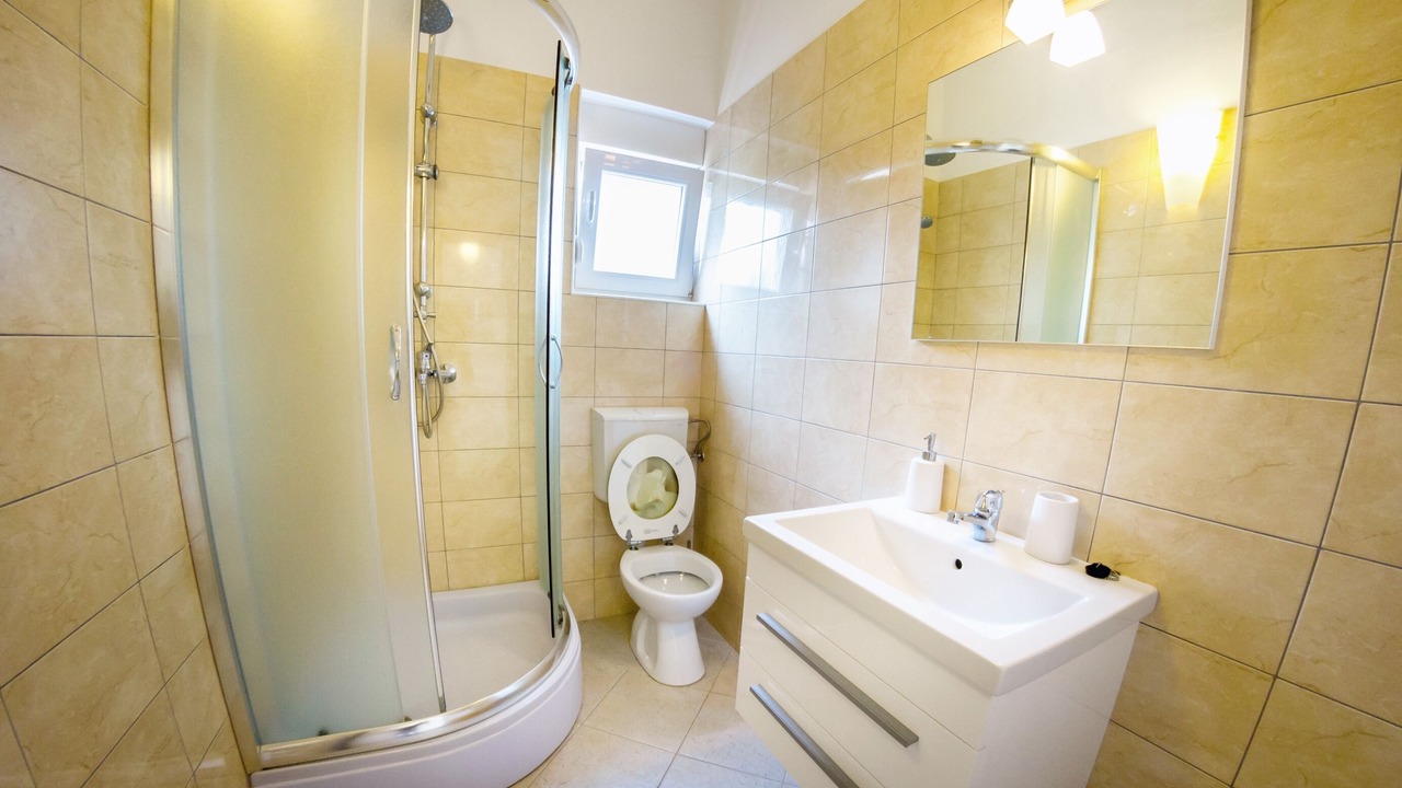 Photo of Bathroom in Mandre