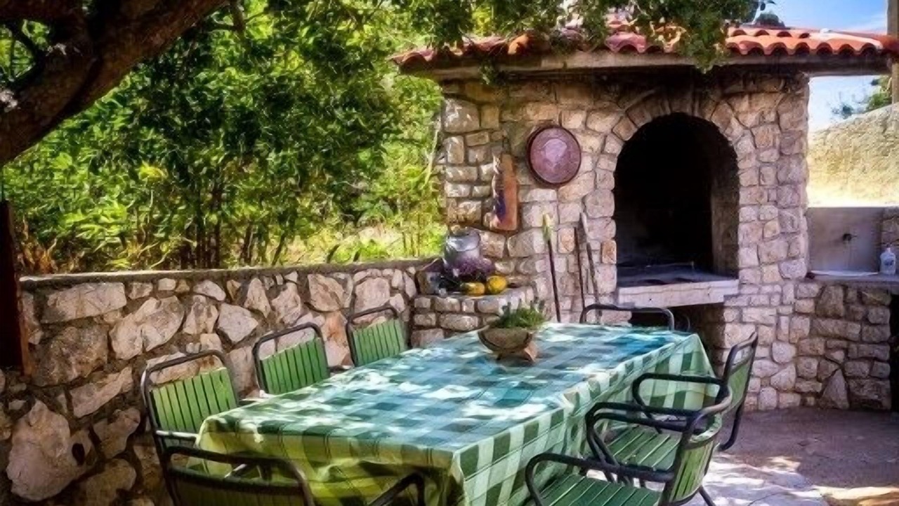 Photo of Outdoor in Mandre