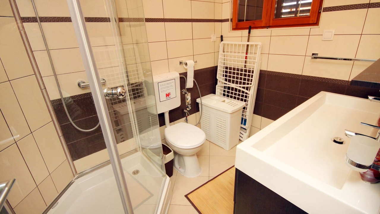 Photo of Bathroom in Blato
