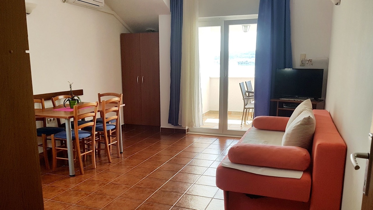 Photo of Livingroom in Cove Tri Zala (Zrnovo)