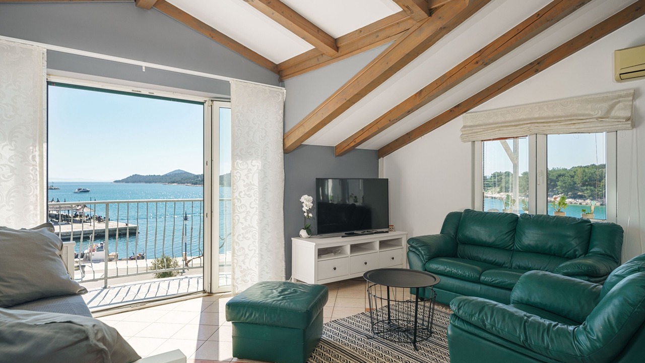 Photo of Livingroom in Tribunj