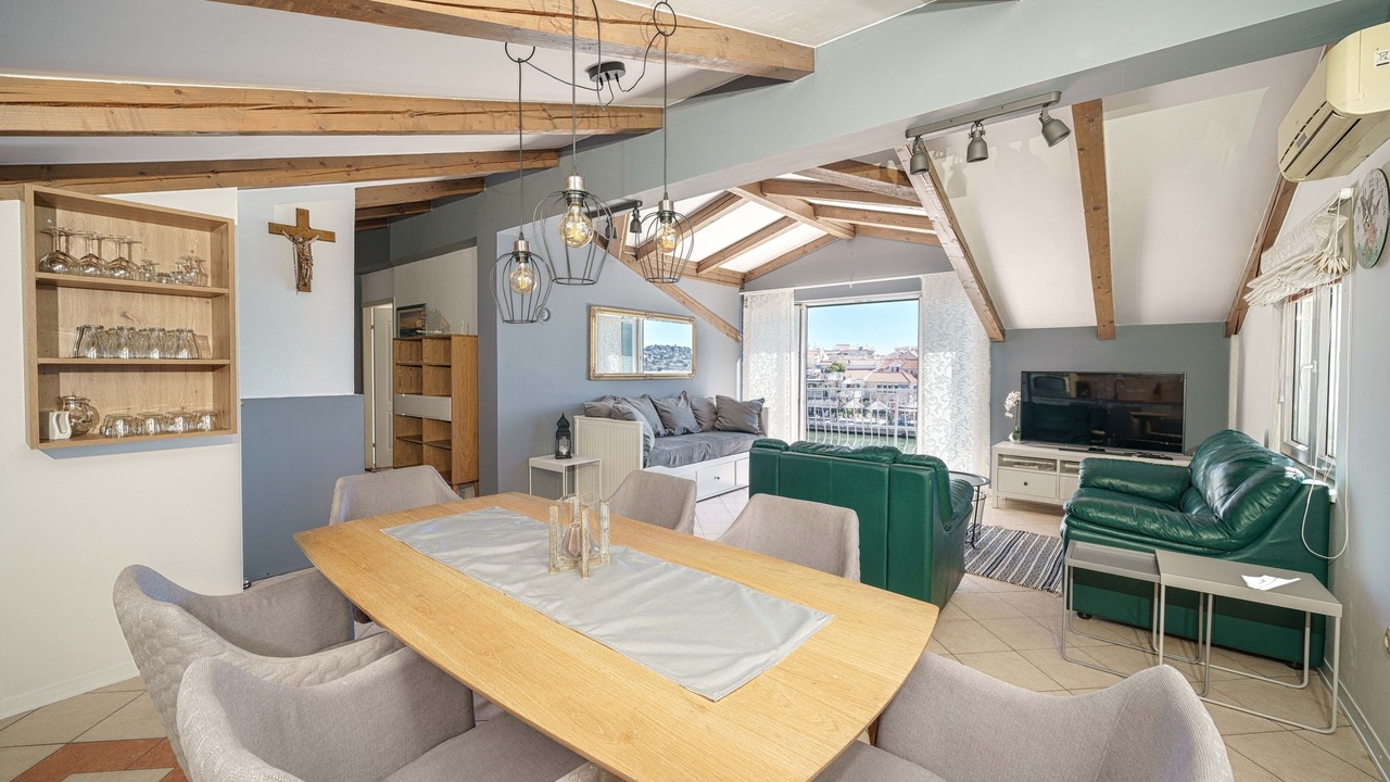 Photo of Livingroom in Tribunj