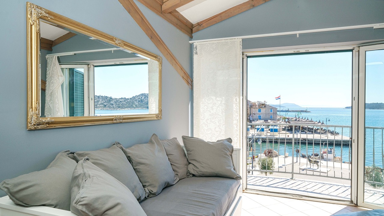 Photo of Livingroom in Tribunj
