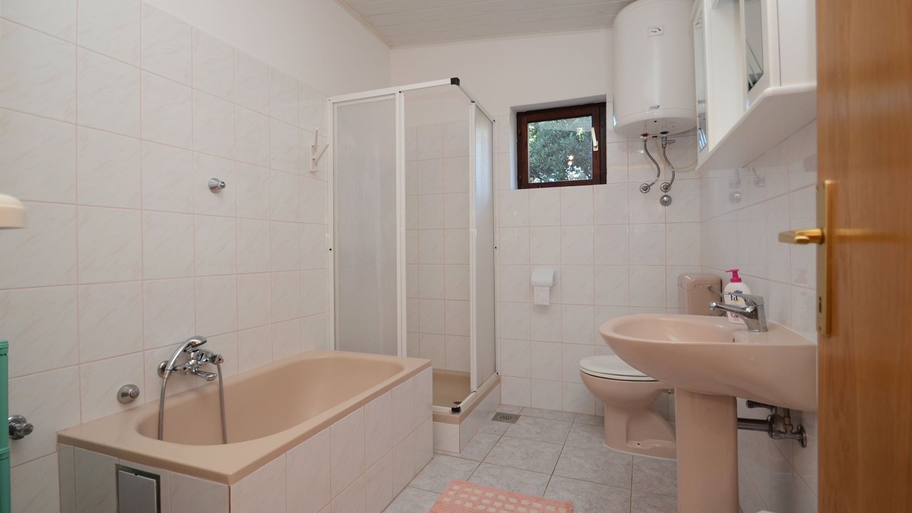 Photo of Bathroom in Zavalatica
