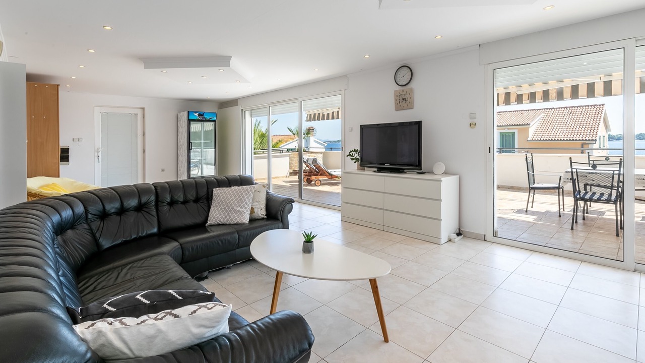 Photo of Livingroom in Potirna