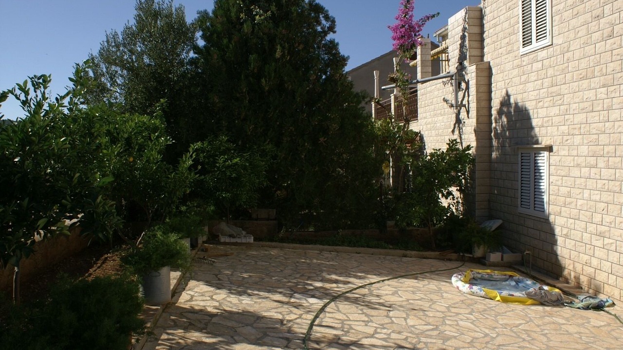 Photo of Outdoor in Mirce