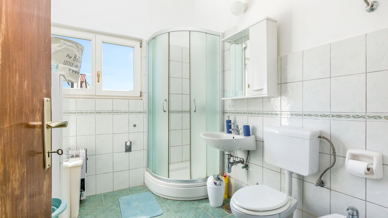 Photo of Bathroom in Okrug Donji