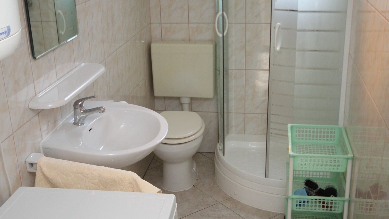 Photo of Bathroom in Seline