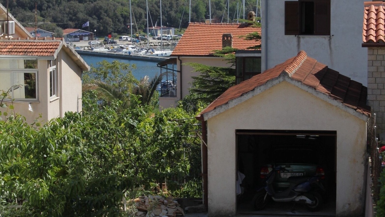 Photo of Others in Vintijan