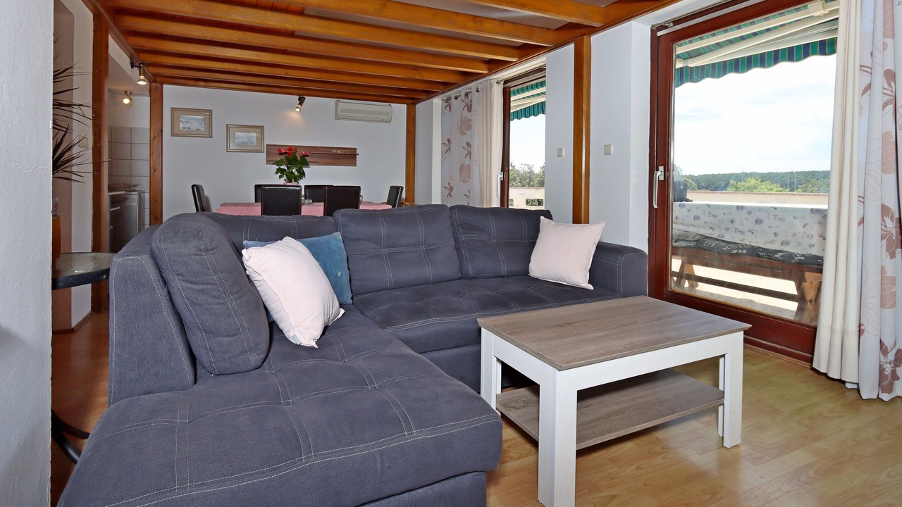 Photo of Bedroom in Punat