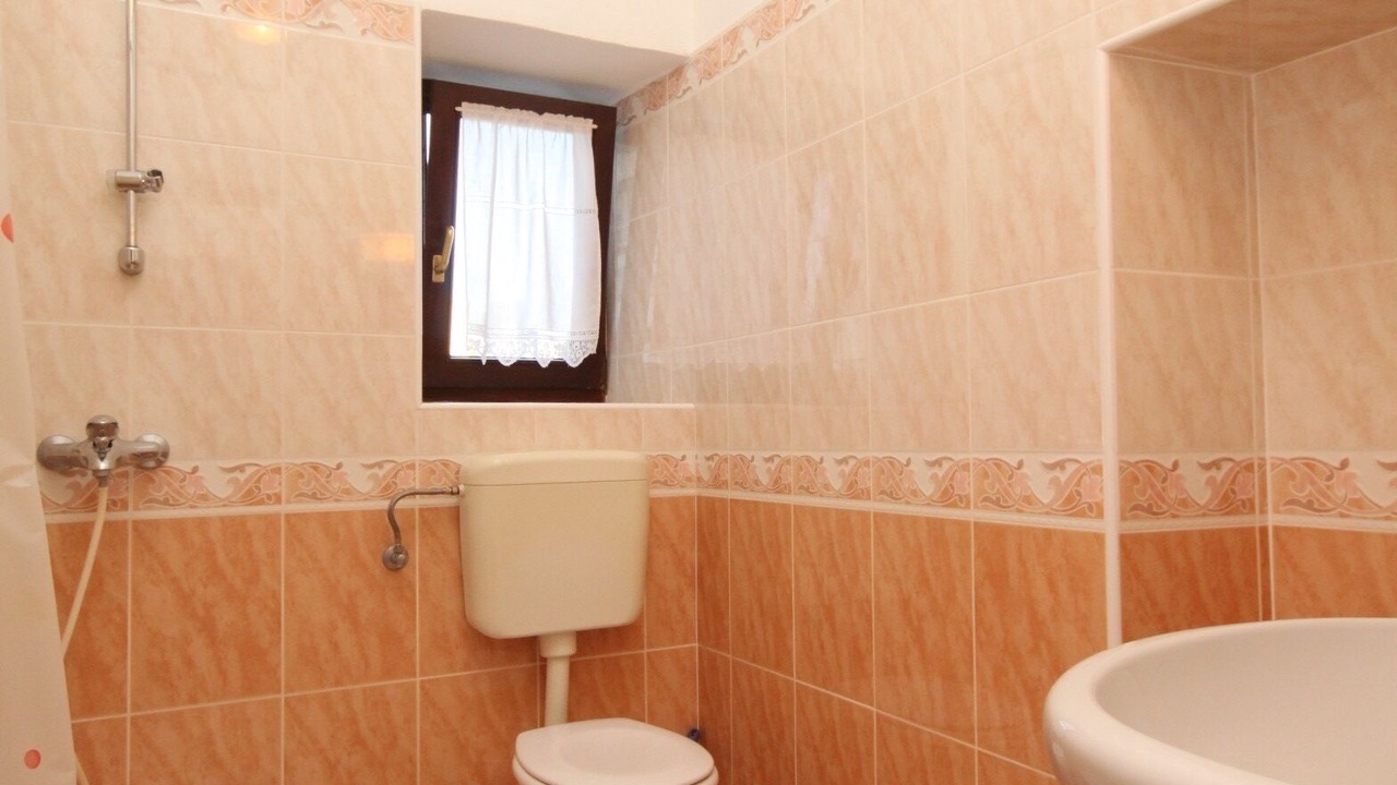 Photo of Bathroom in Basanija