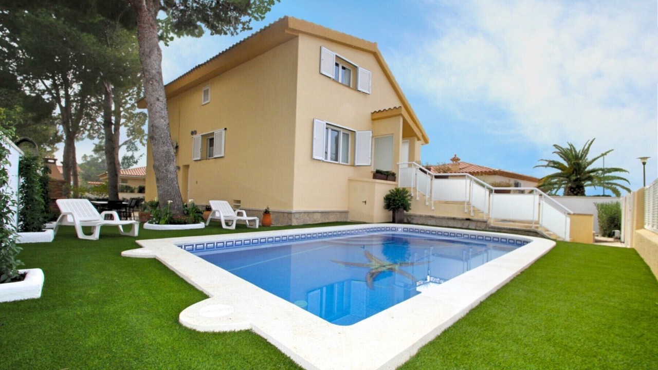 Photo of Outdoor in Miami Platja