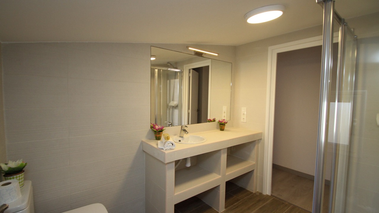 Photo of Bathroom in Miami Platja
