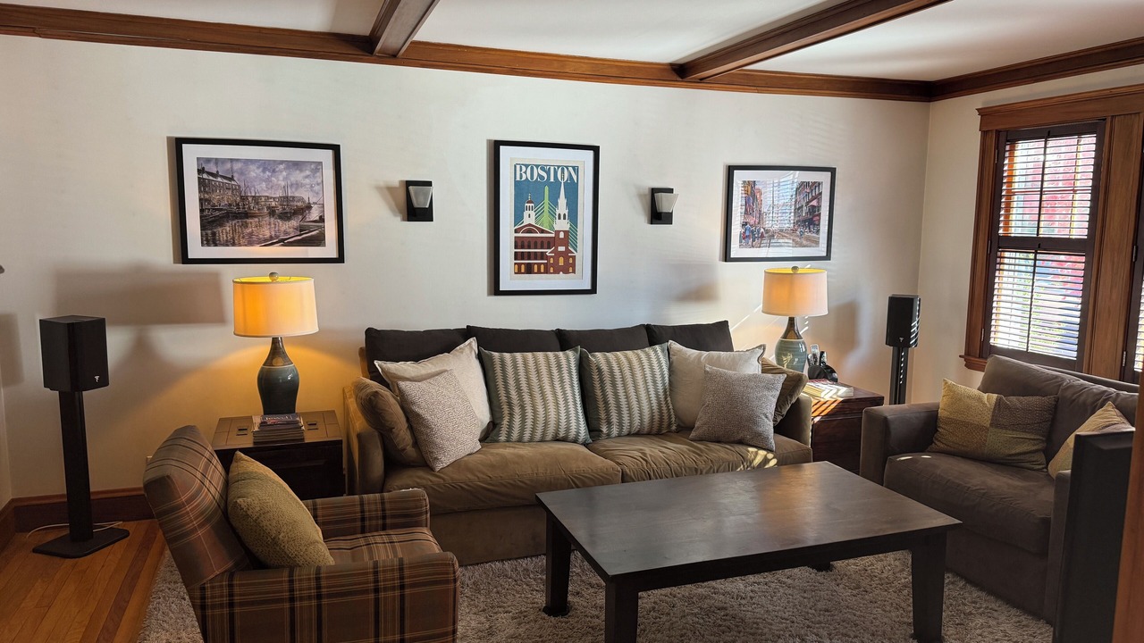 Photo of Livingroom in Malden