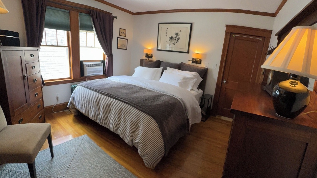 Photo of Bedroom in Malden